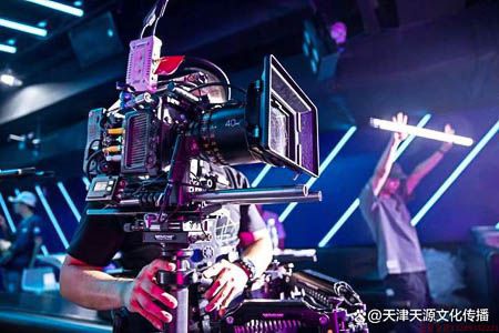 重庆校园VR全景看校：艺景全景720全景拍摄的人性化服务